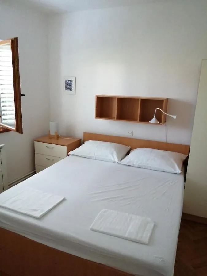 Apartment Rab Town 0*,